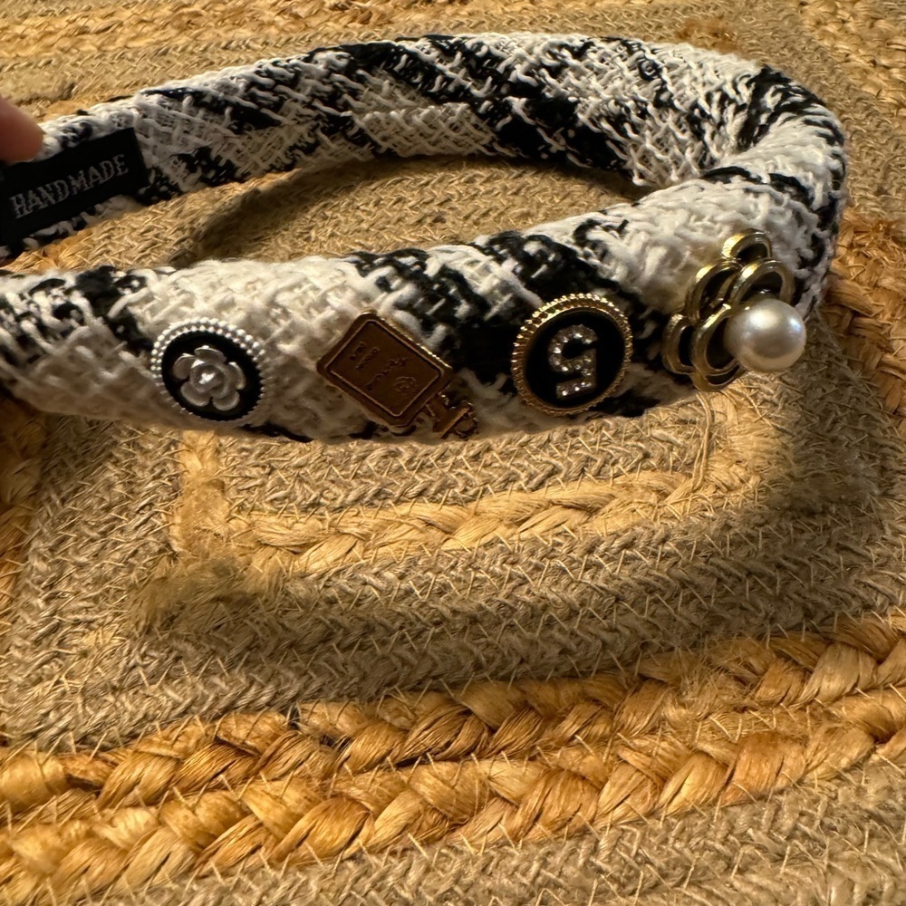Classic Headband - Picture 2 of 4